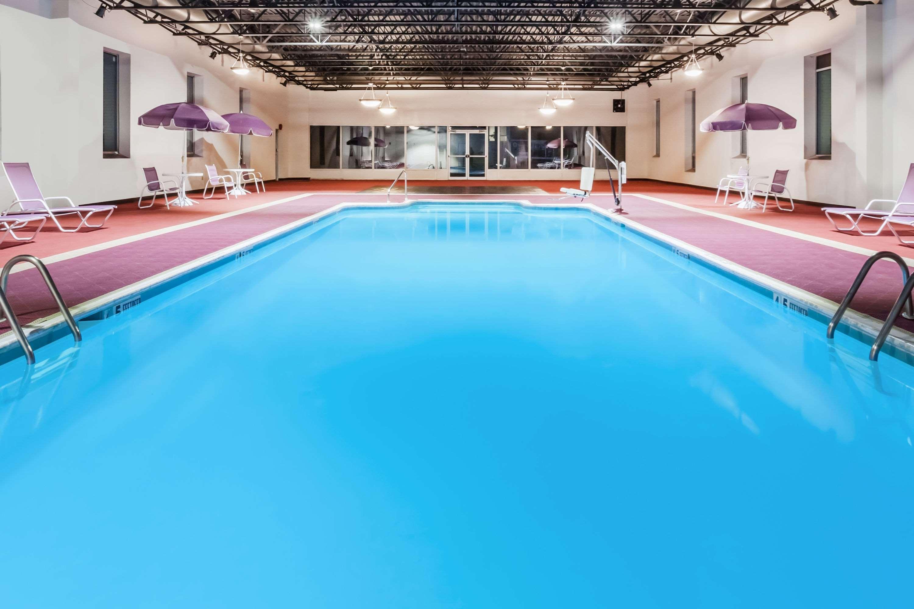 Baymont By Wyndham Queensbury/Lake George Εξωτερικό φωτογραφία